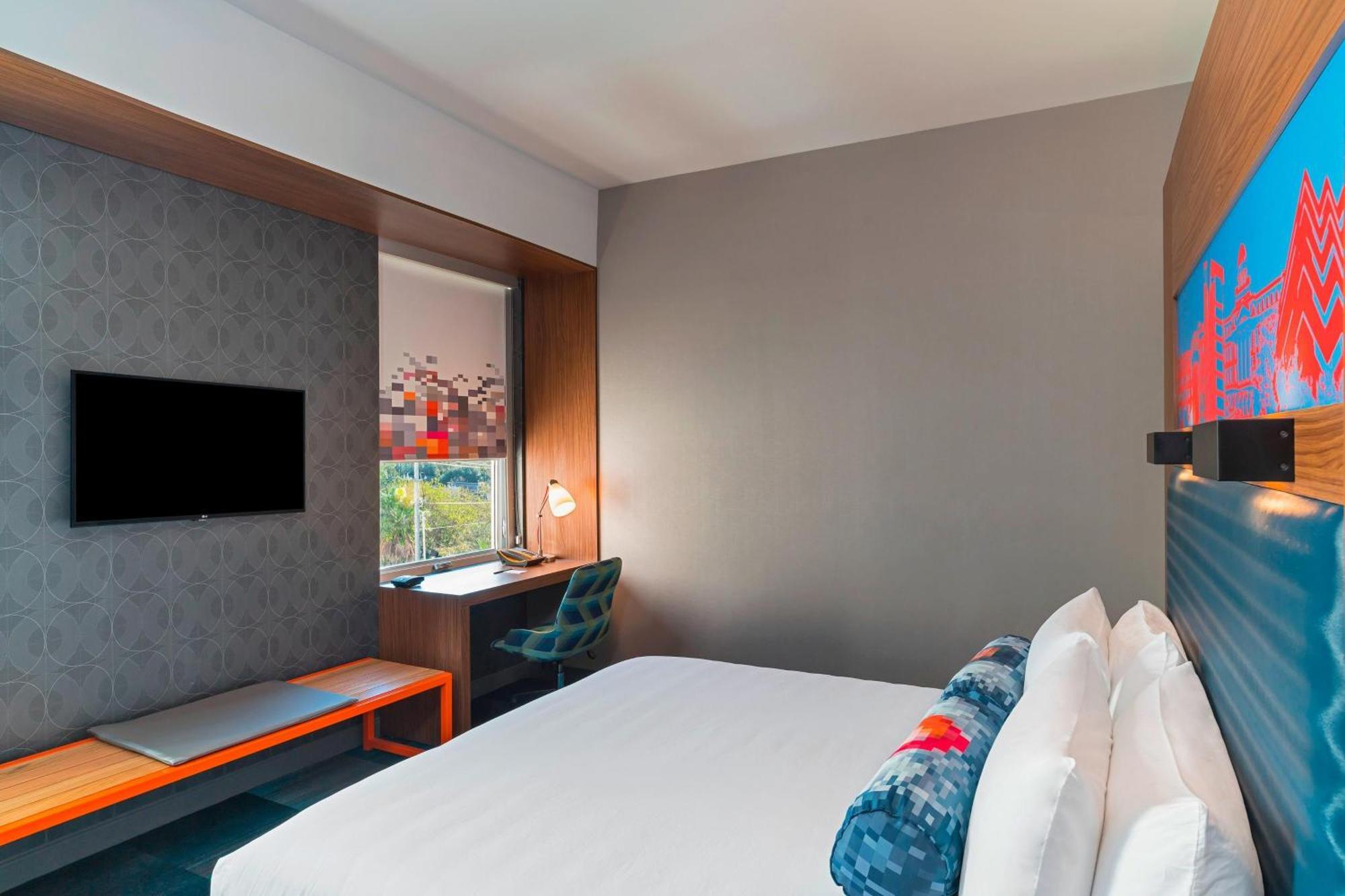 Hotel Aloft College Station Exteriér fotografie